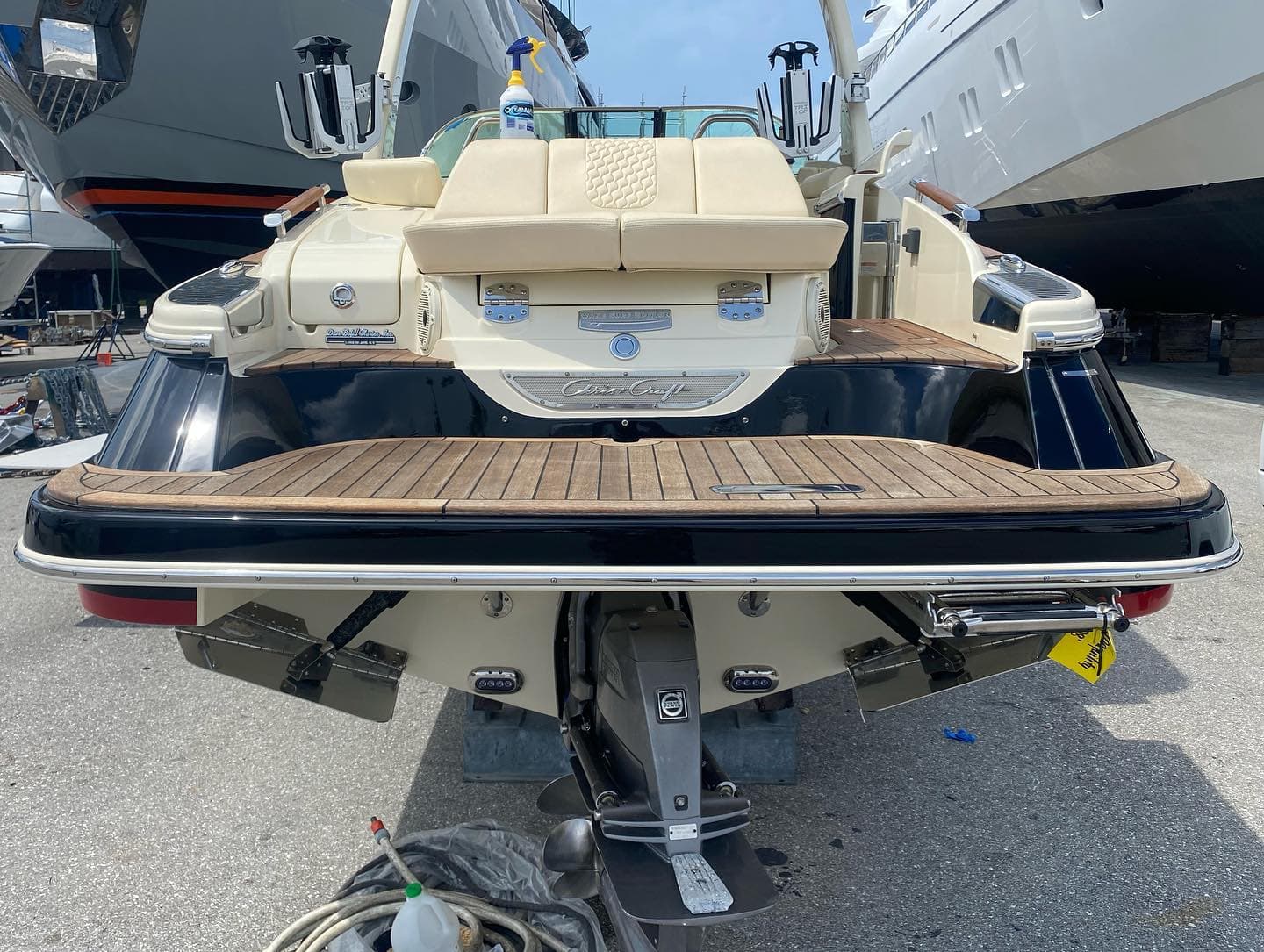 Creative boat wrap designs with modern styles