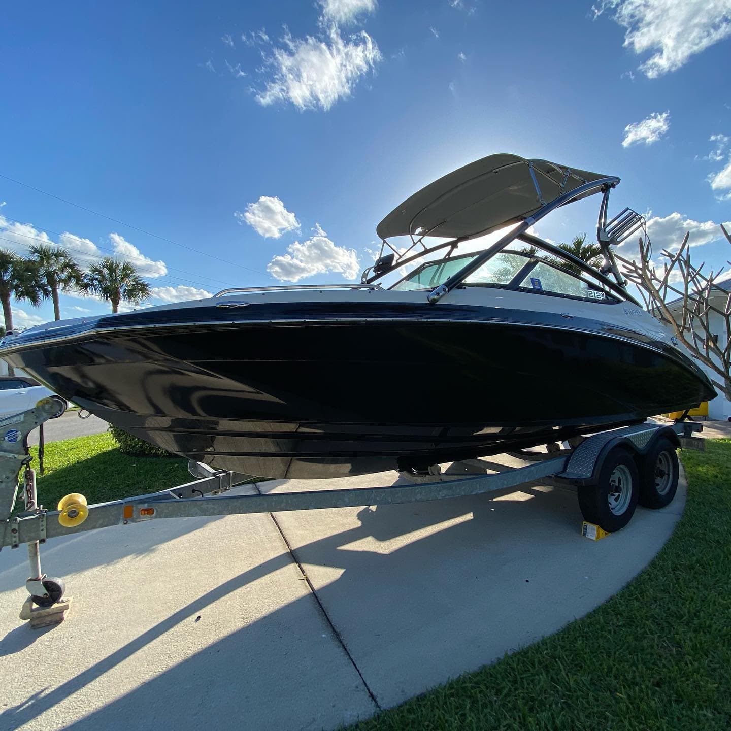 Yacht wraps installation in Fort Lauderdale