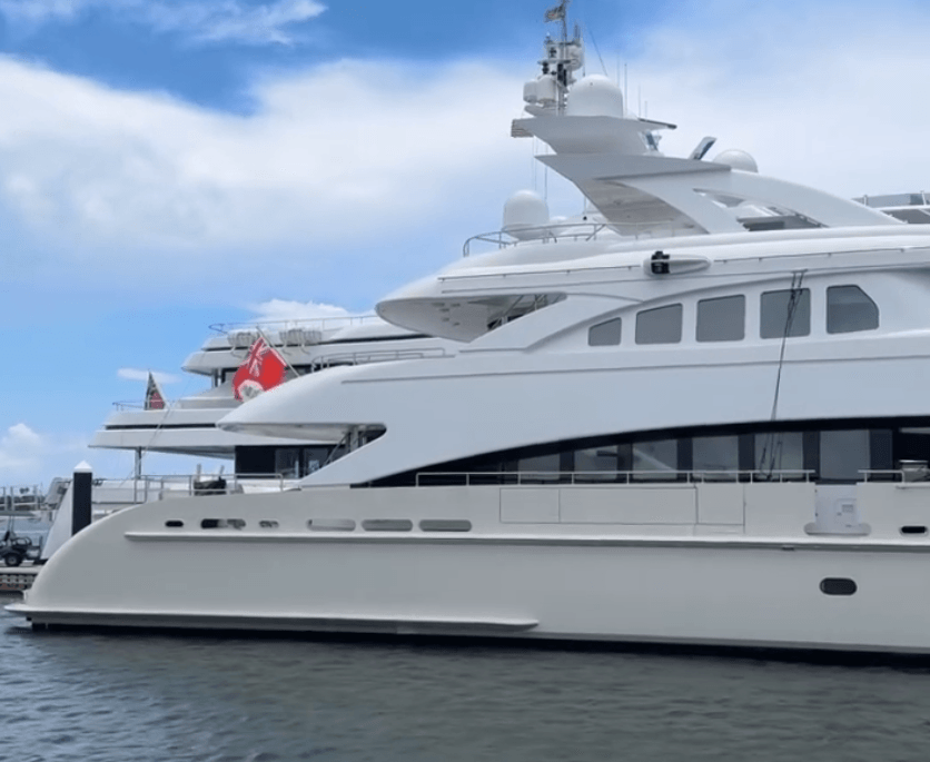 Premium boat wrap installation in Florida