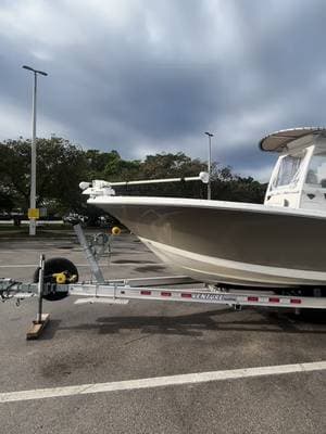 Ocean Wraps TikTok video: Amazing ghrapic on this 21 tidewater No matter the size of your boat, give it a fresh loo