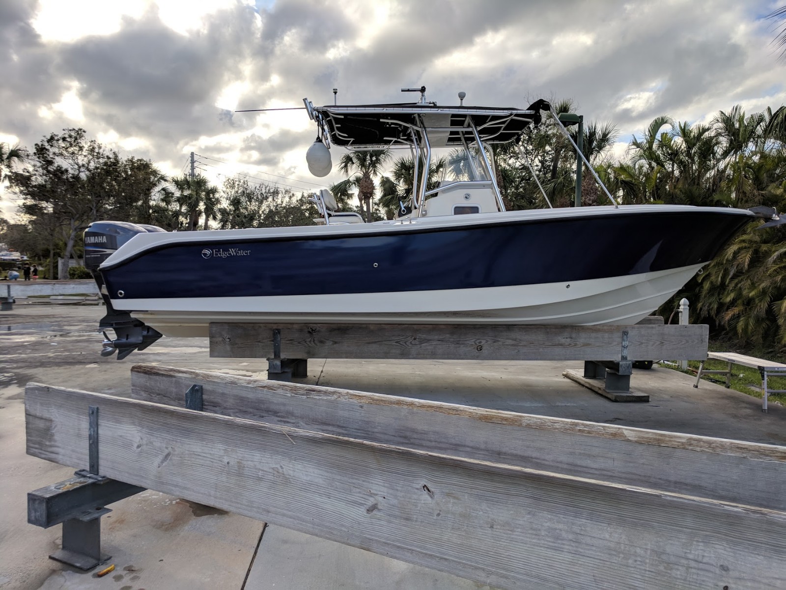Tampa boat wrap services